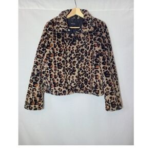 Vero Moda cropped leopard print faux fur jacket- Size small